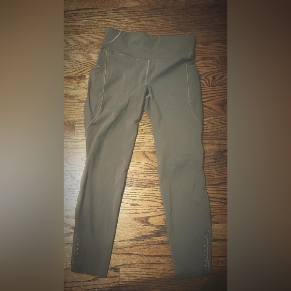 lululemon athletica Olive-Tone Pull-On Leggings